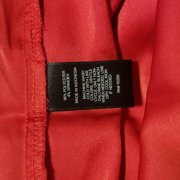 Red, short sleeve blouse - Picture 3 of 4